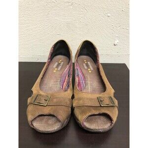 Skechers style # 47092 Women brown  Leather Open Toe flat Shoes Size US 8-EU 38